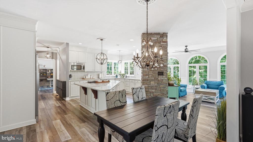 8000 PINNACLE RIDGE DRIVE
