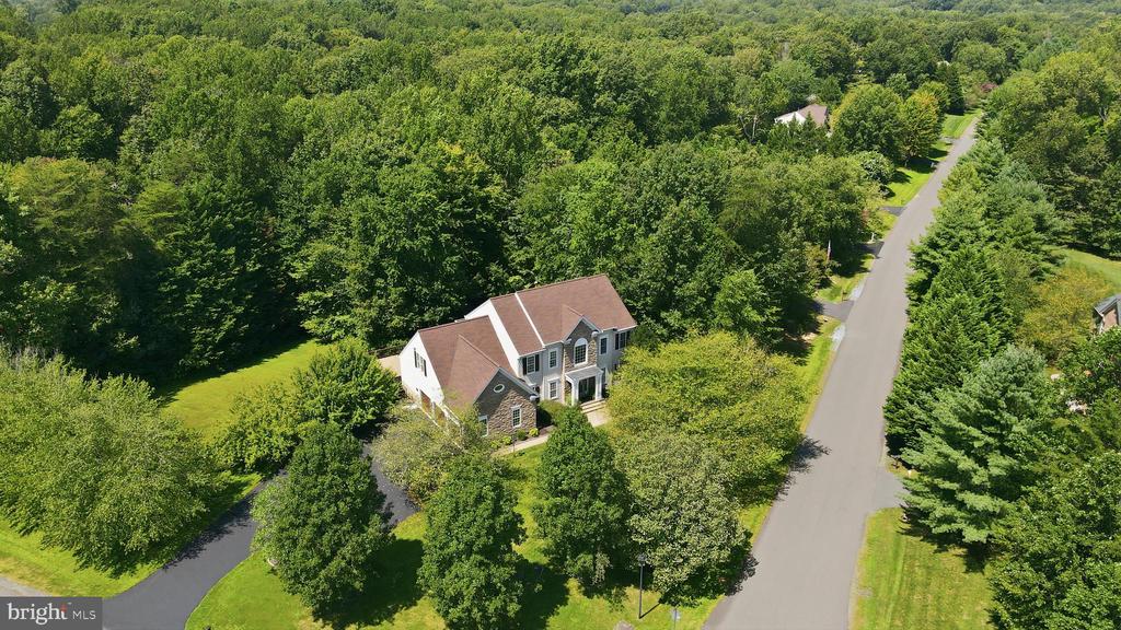 8000 PINNACLE RIDGE DRIVE