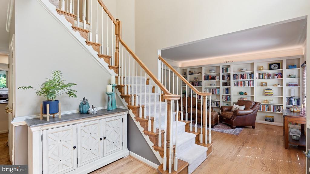 7516 NYACK COURT
