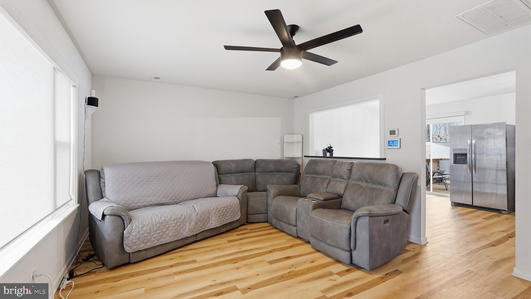 10606 MOCKINGBIRD LANE