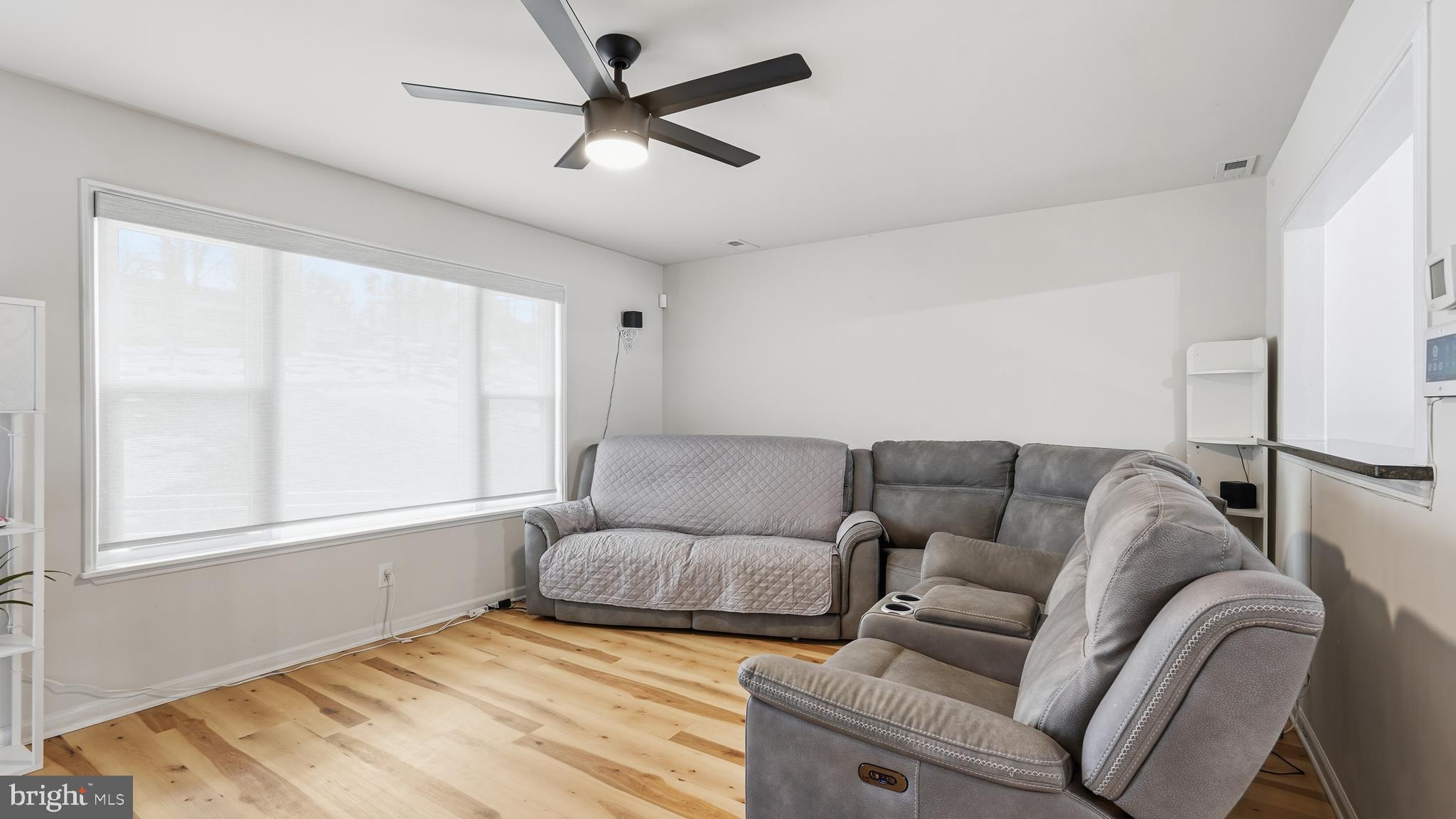 10606 MOCKINGBIRD LANE