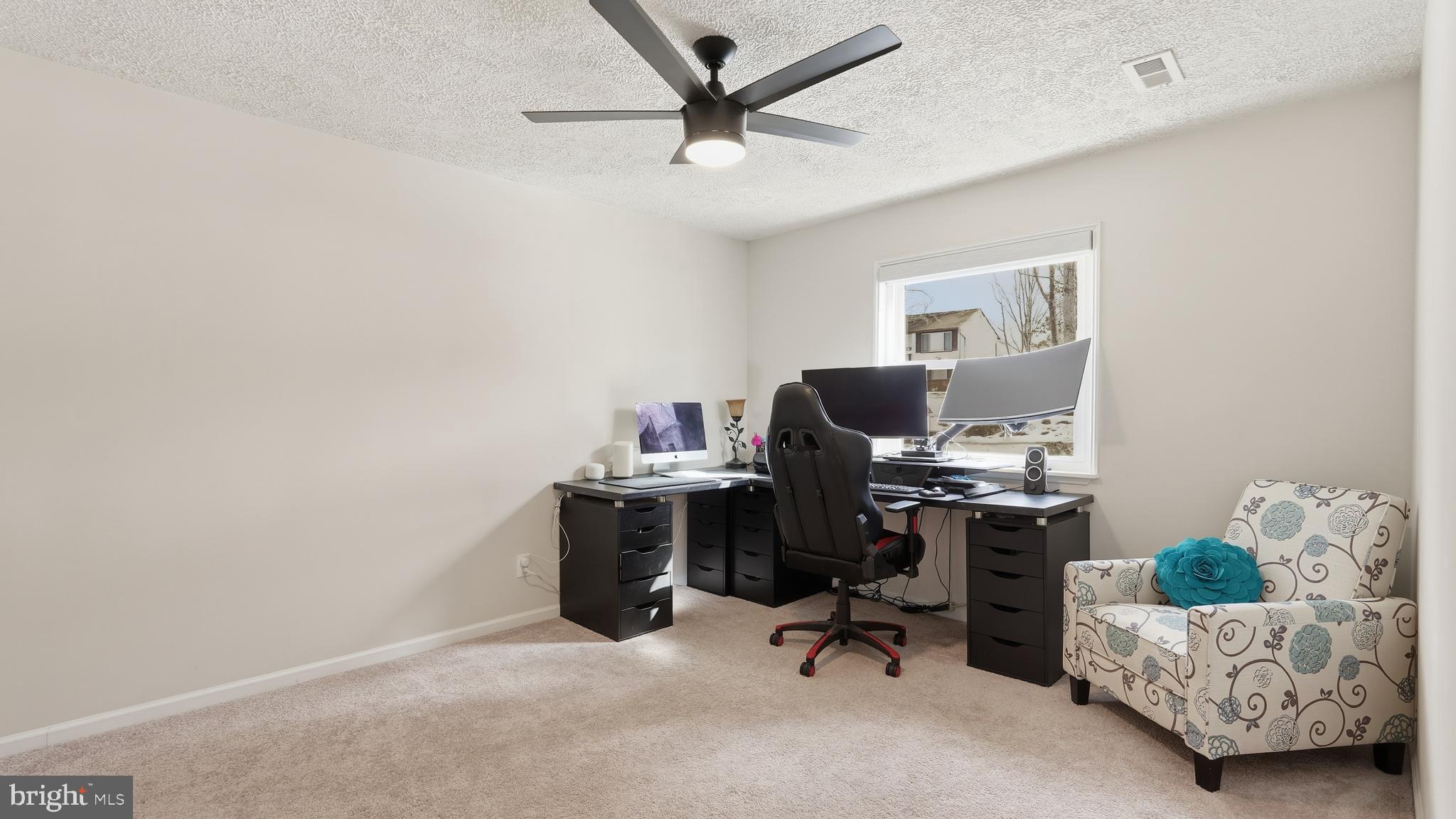 10606 MOCKINGBIRD LANE