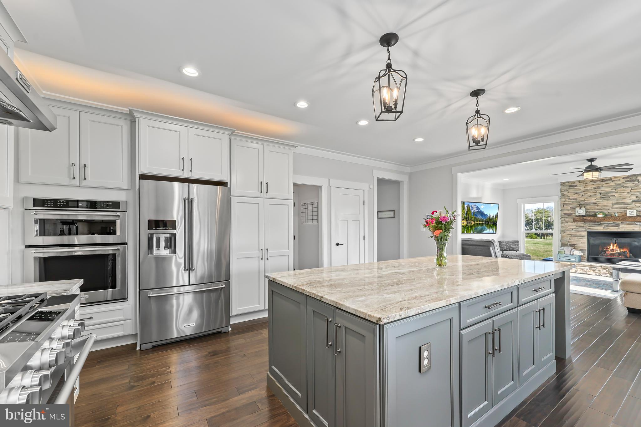 17 Dahlia Ln
