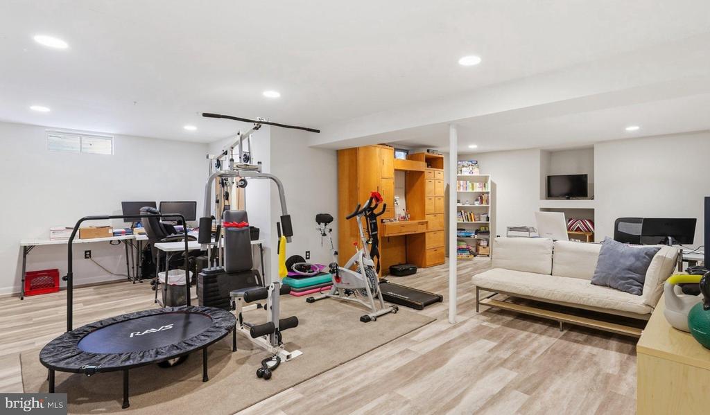 70 SAINT ROBERTS DRIVE