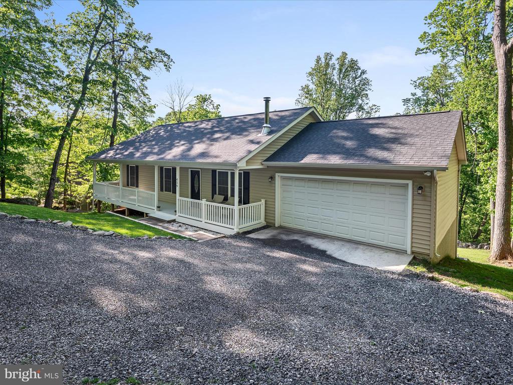 439 WINDY WAY