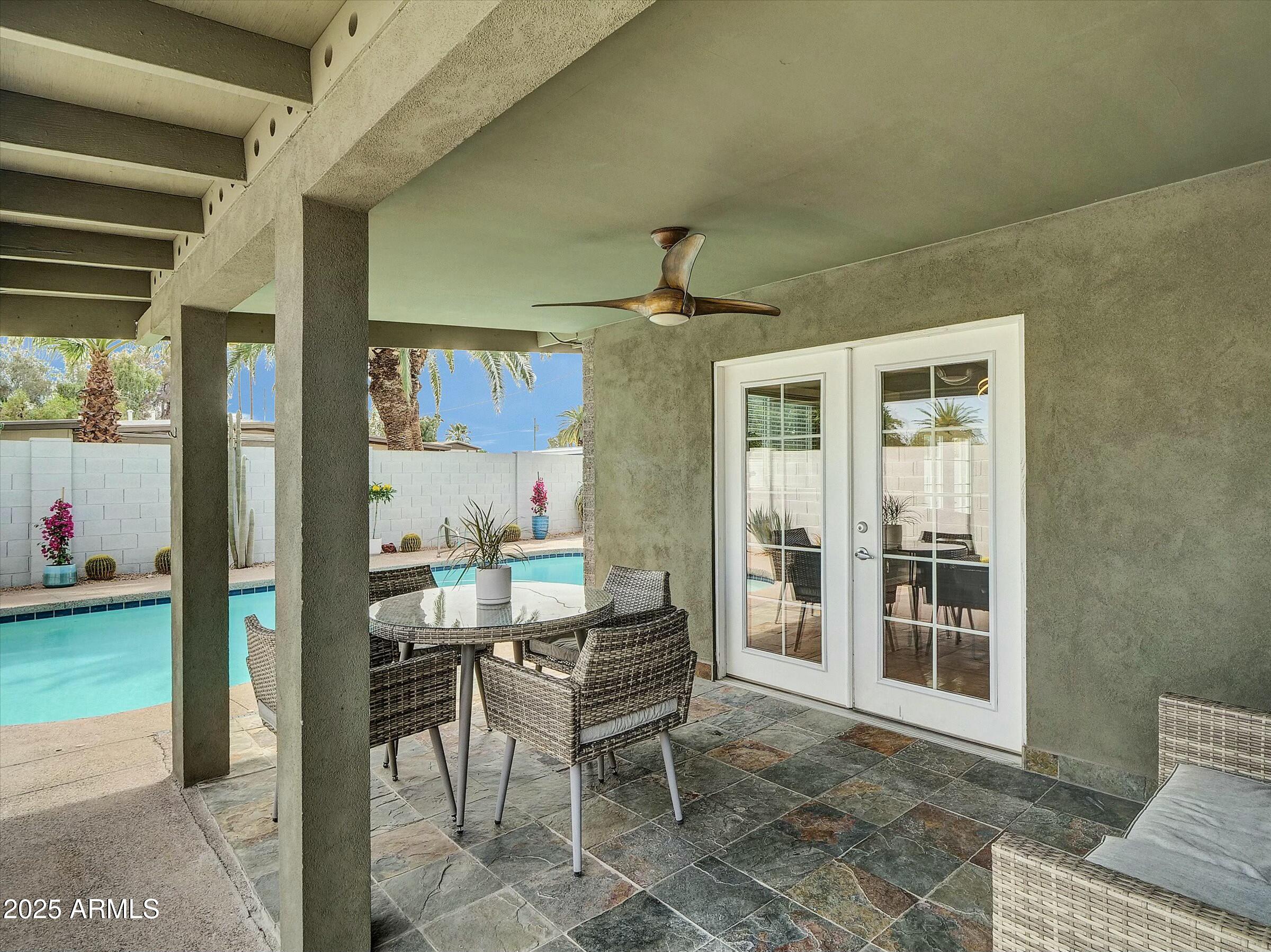3707 E LAUREL Lane