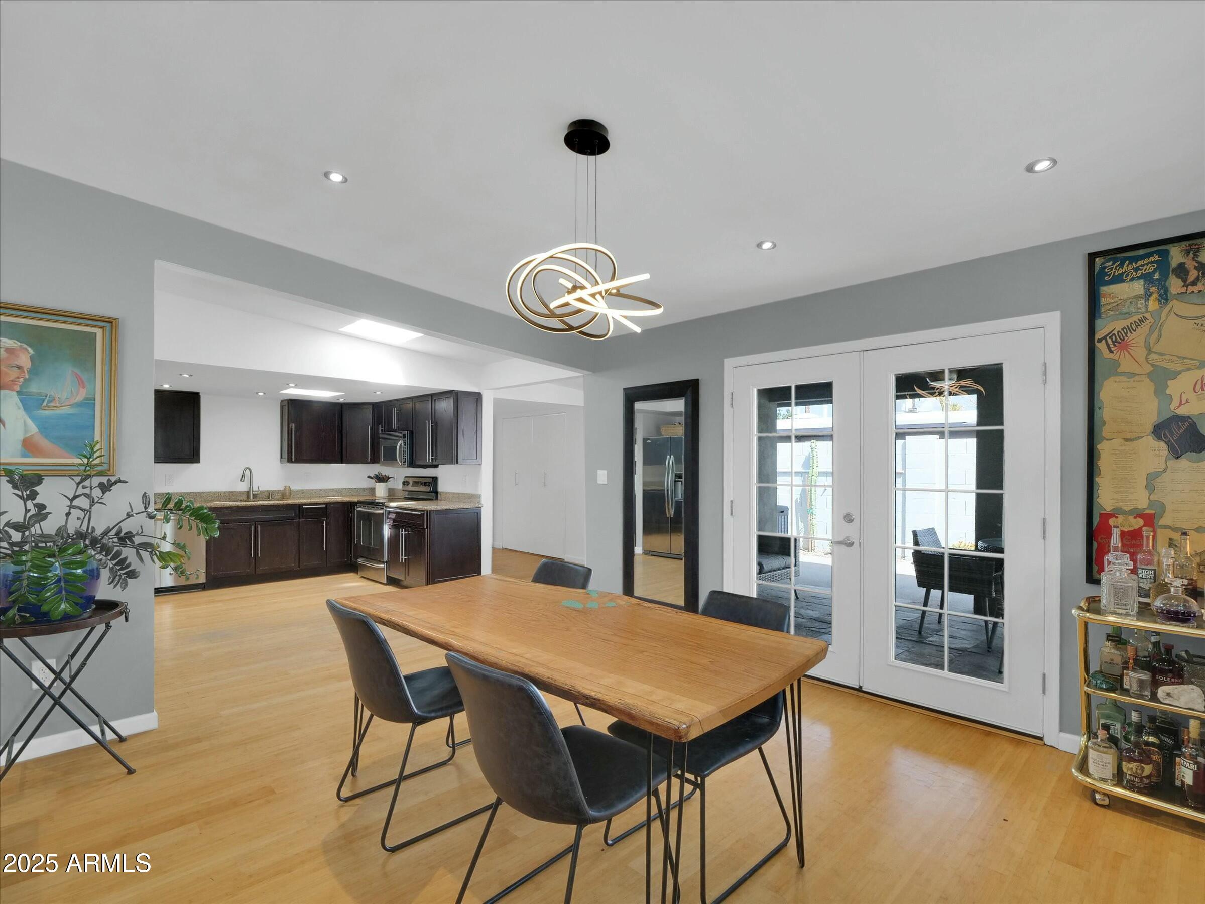 3707 E LAUREL Lane