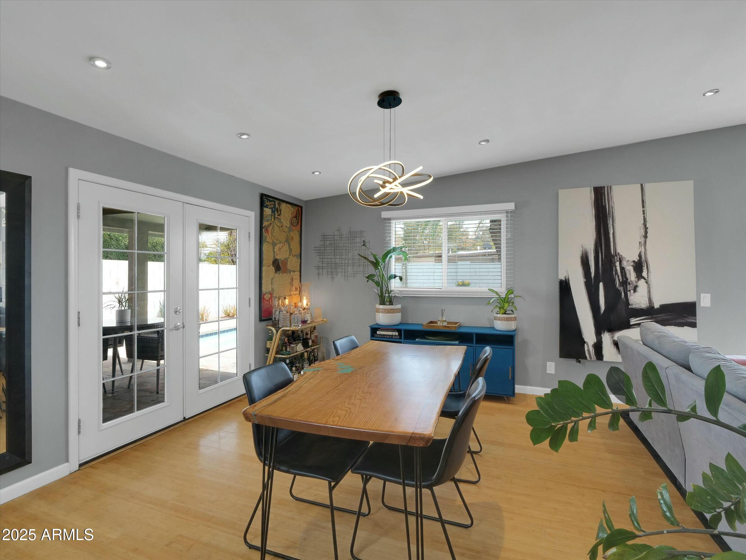 3707 E LAUREL Lane
