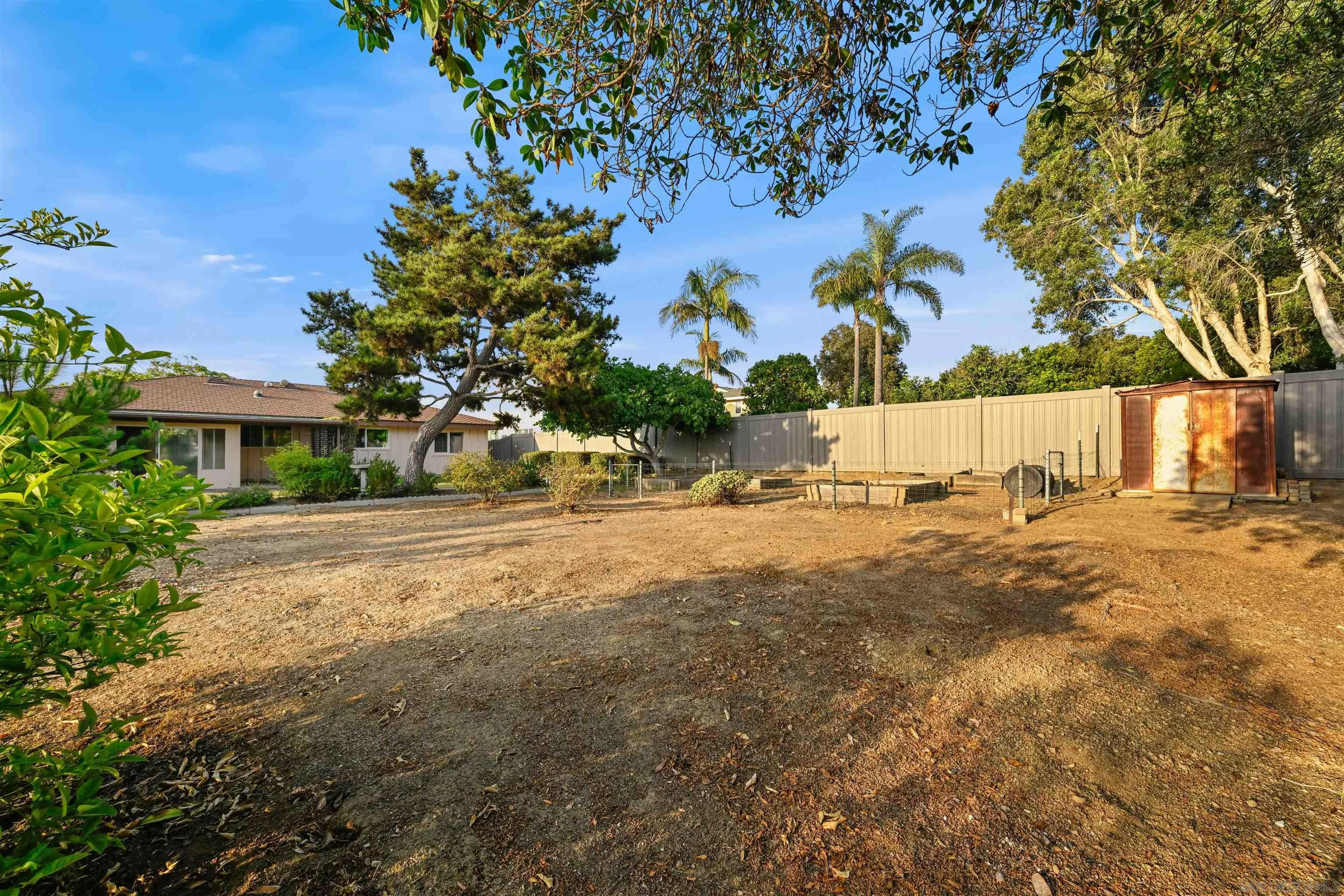 3117 Mercer Ln