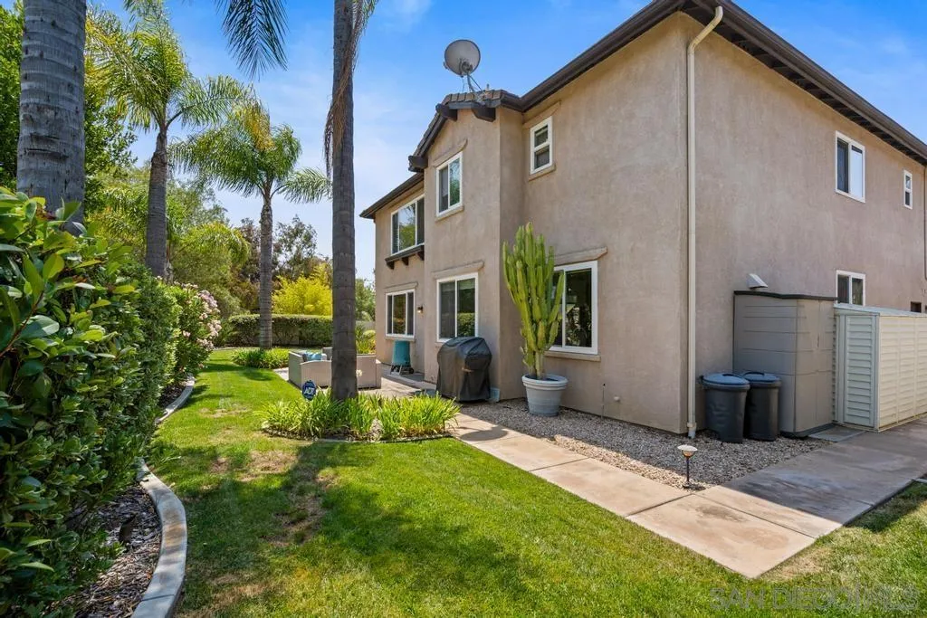 315 Sunbird Ct