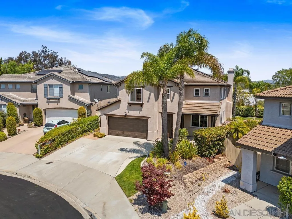 315 Sunbird Ct