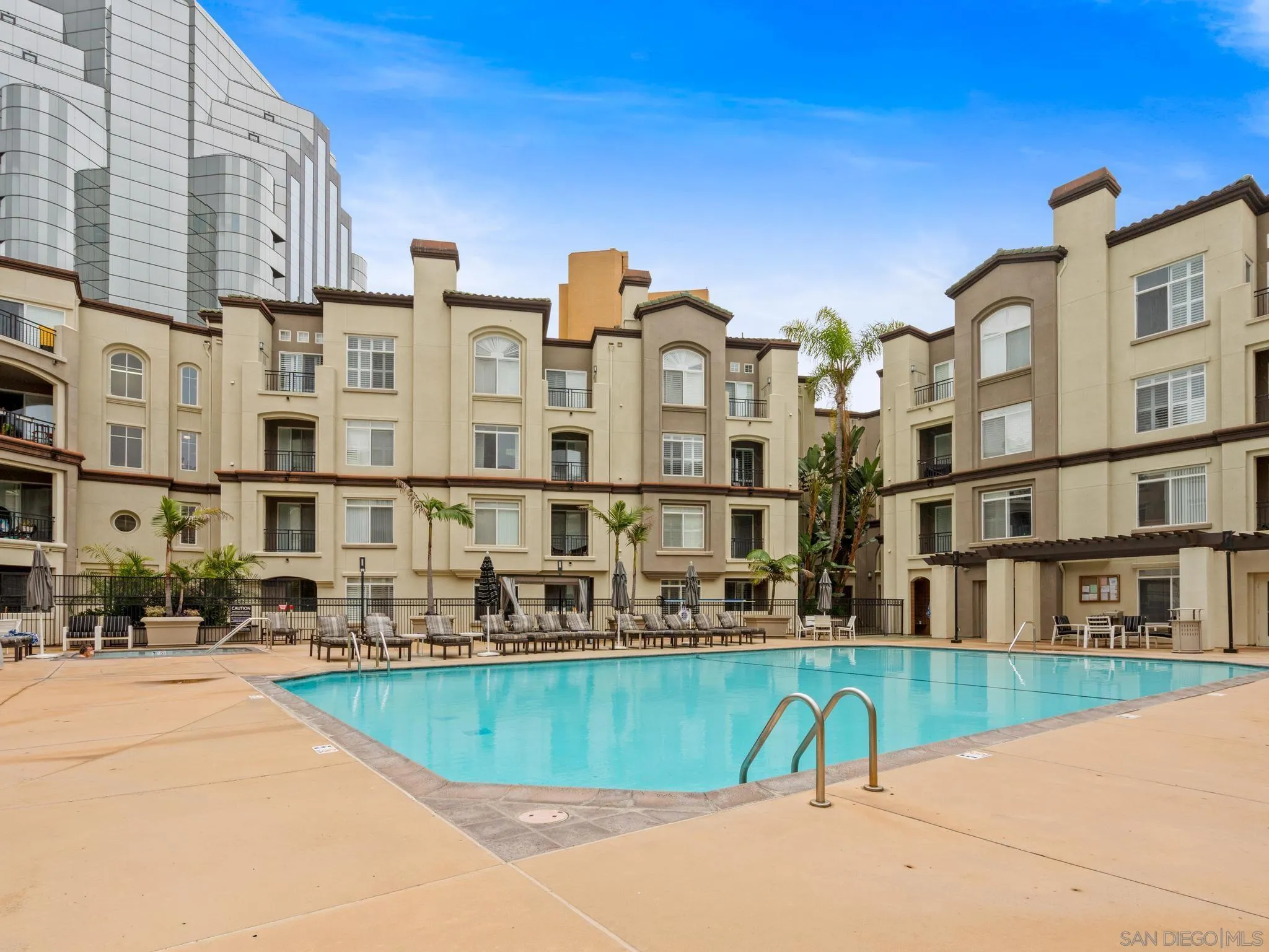 9263 Regents Rd Unit B302