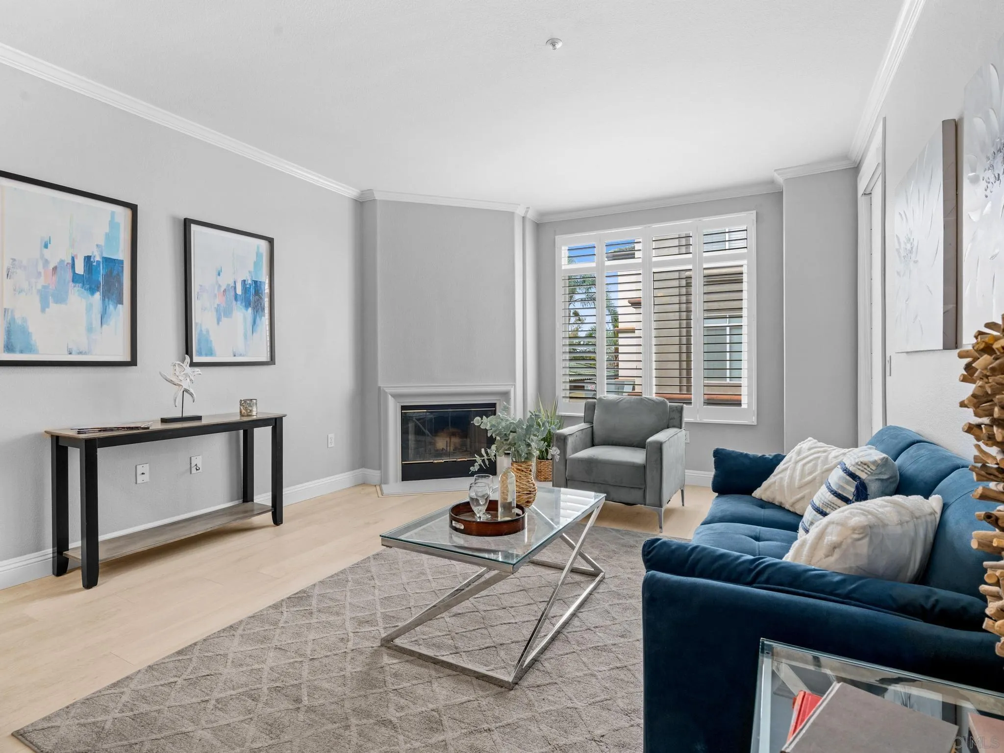 9263 Regents Rd Unit B302