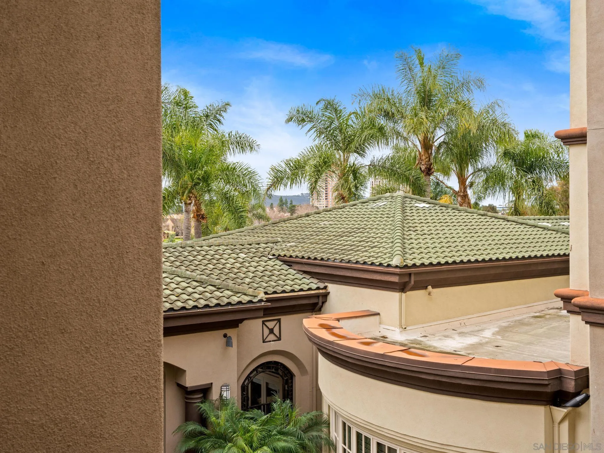 9263 Regents Rd Unit B302