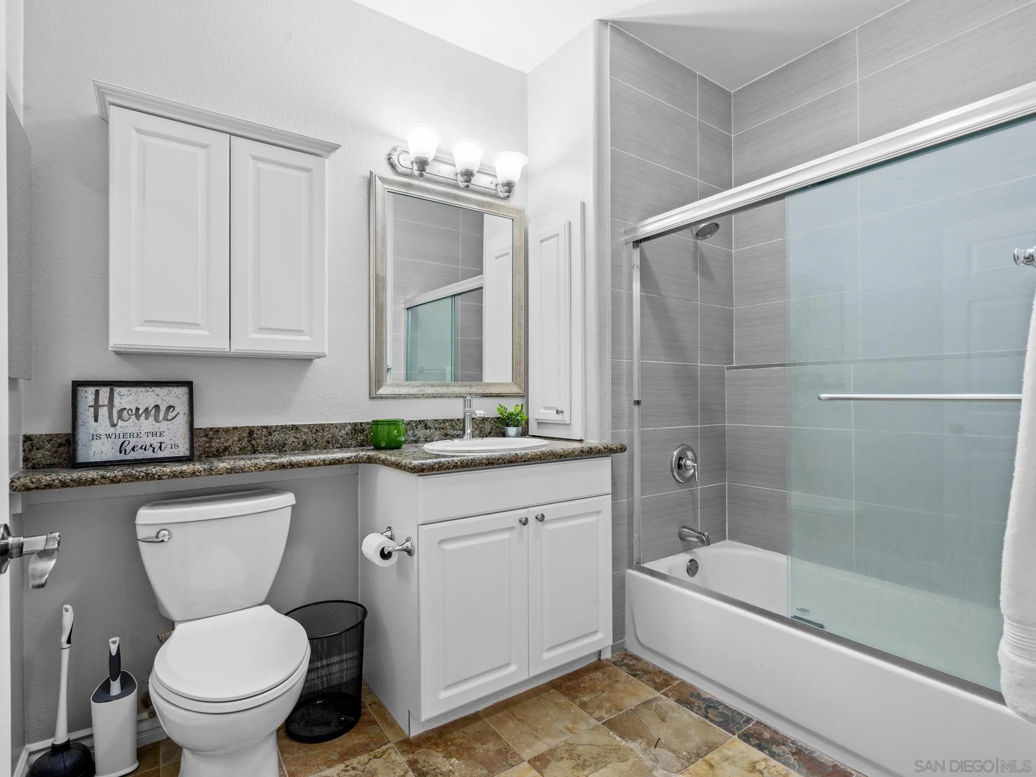 9263 Regents Rd Unit B302