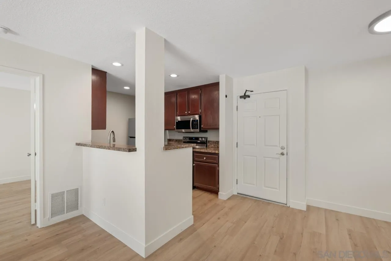 7190 Shoreline Dr. Unit Unit 6108