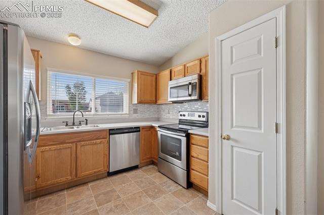 2140 Fairweather Way