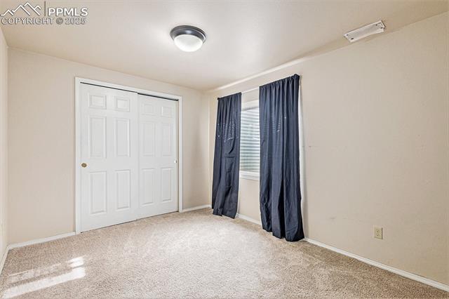 1529 Chadderton Court