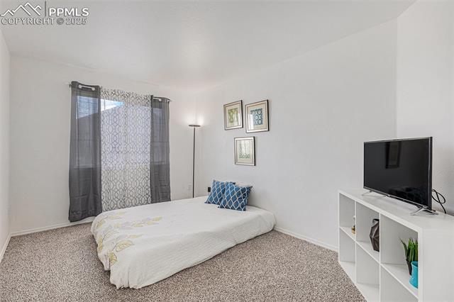 1529 Chadderton Court