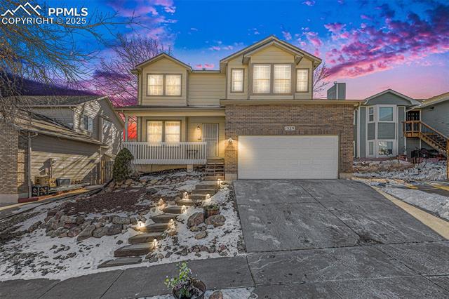 1529 Chadderton Court