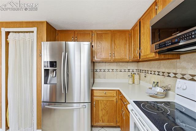 3756 Adirondack Drive