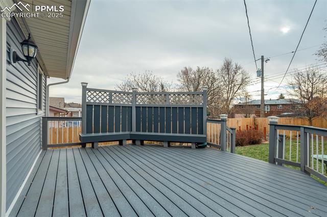 2249 Glenwood Circle