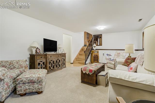 2249 Glenwood Circle