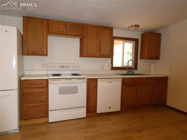 11 E Third Street