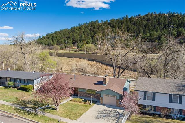 2411 FLINTRIDGE Drive