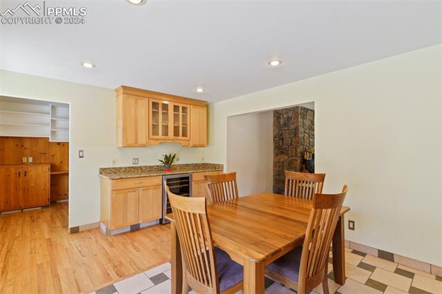 2411 FLINTRIDGE Drive