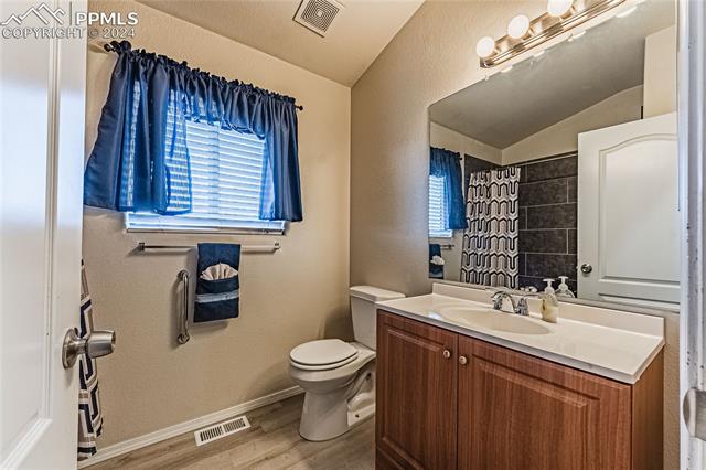 5634 Pioneer Mesa Drive