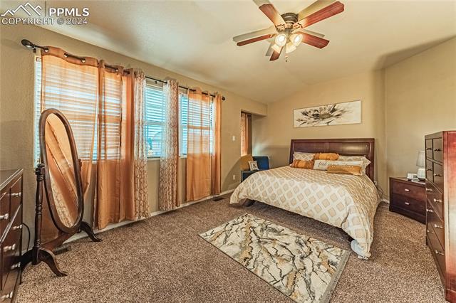 5634 Pioneer Mesa Drive