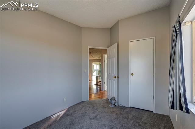 15231 Cactus Hills Lane