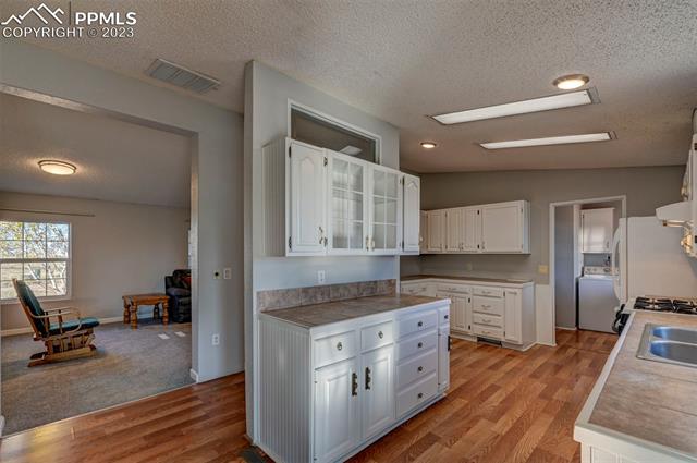 15231 Cactus Hills Lane