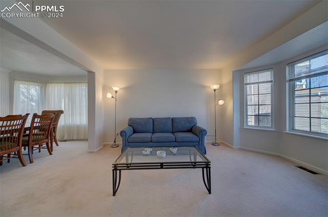 6935 Quicksilver Drive