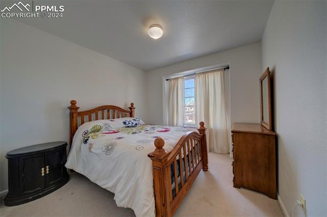 6935 Quicksilver Drive