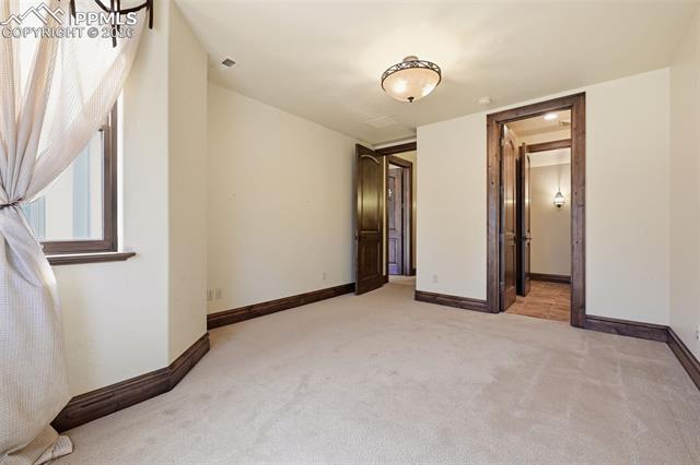 5410 Marshglen Court