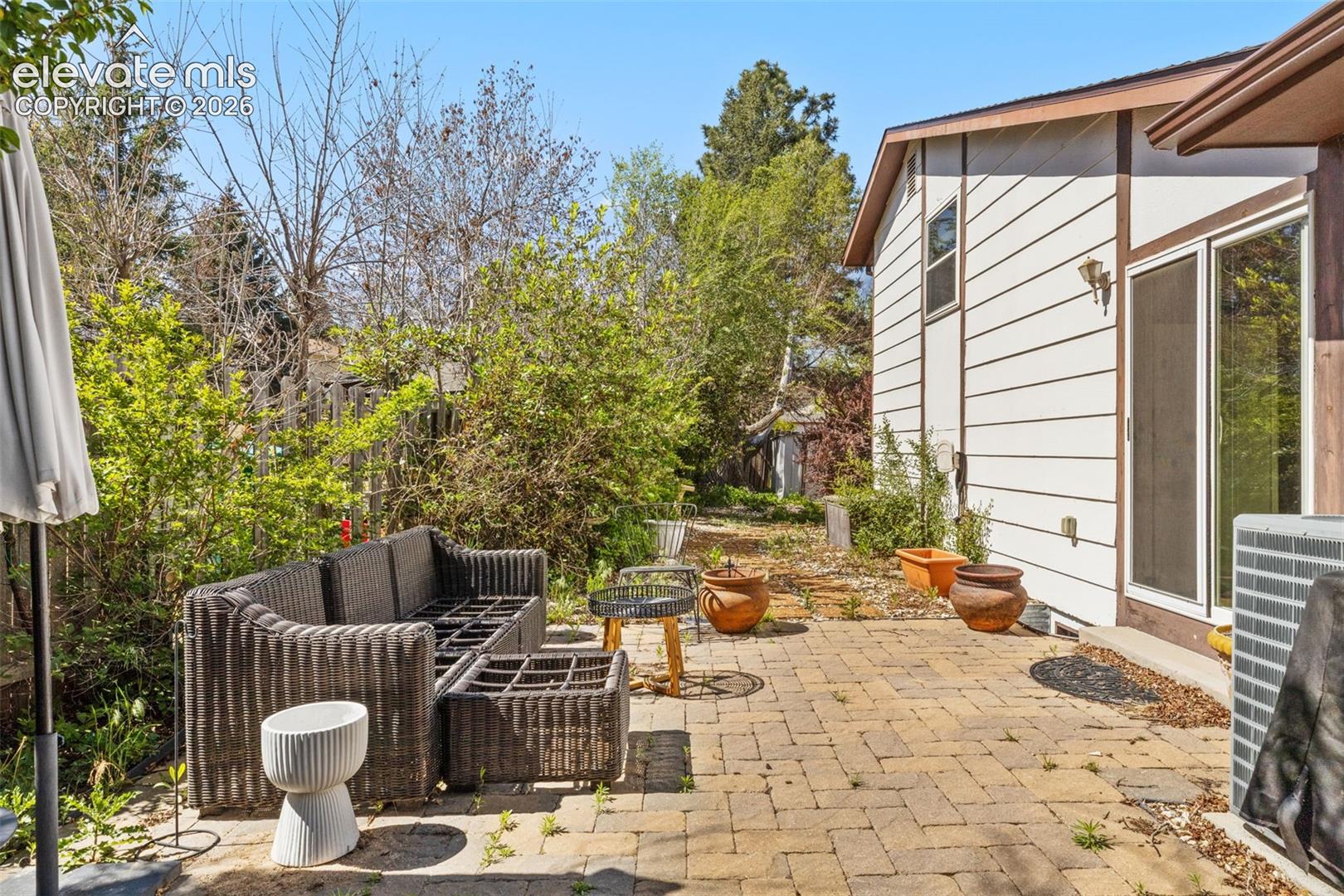 2914 Villa Loma Drive