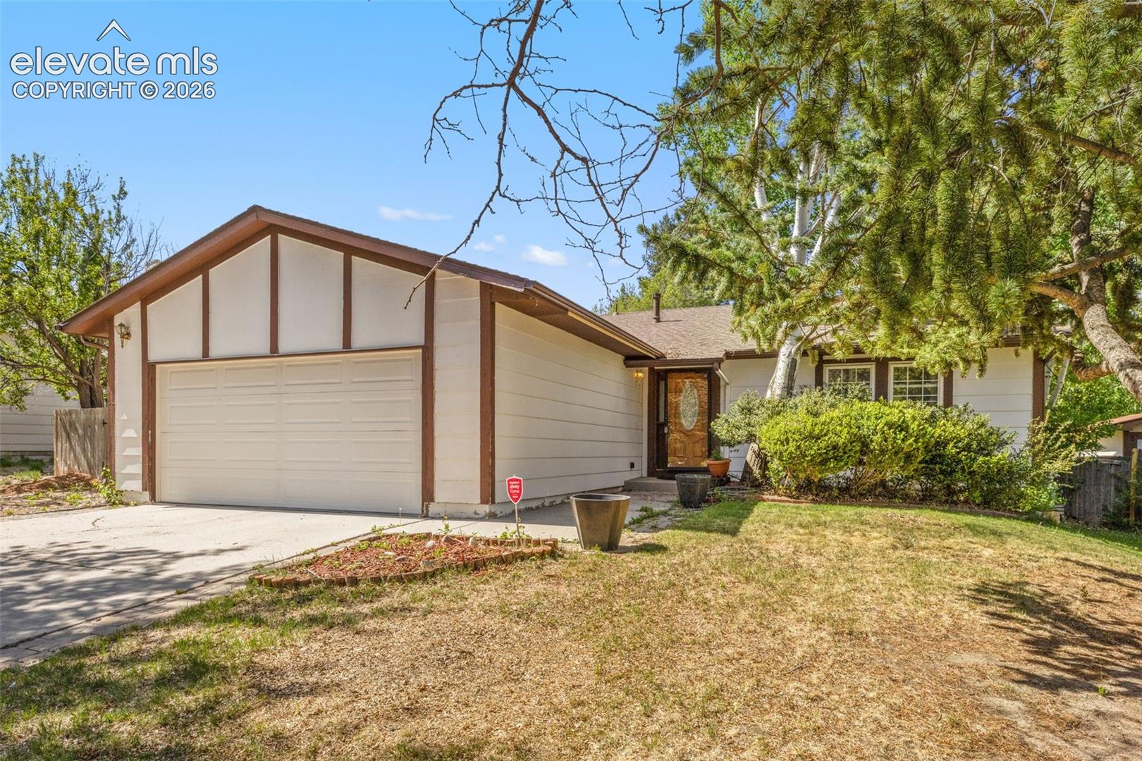 2914 Villa Loma Drive