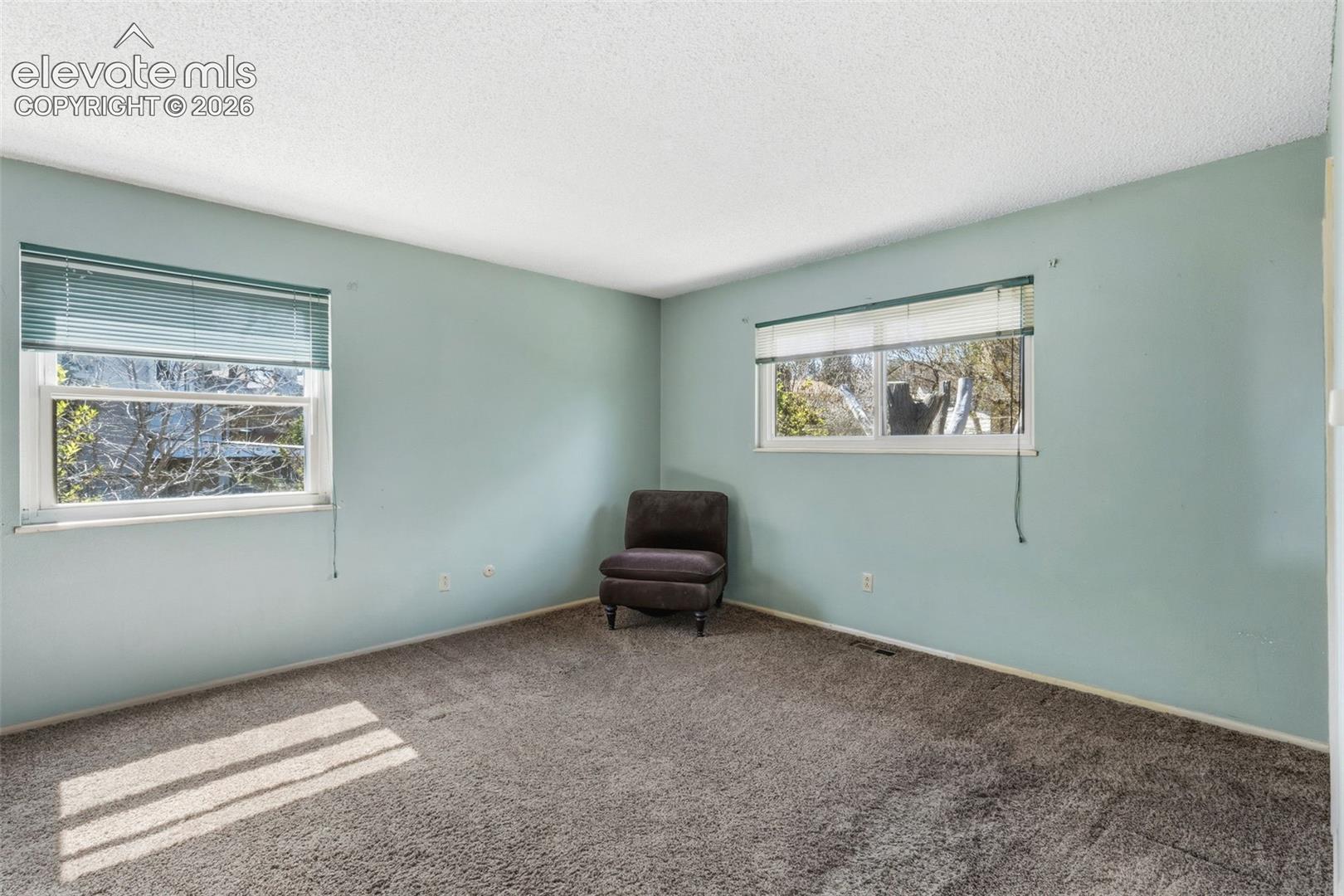 2914 Villa Loma Drive
