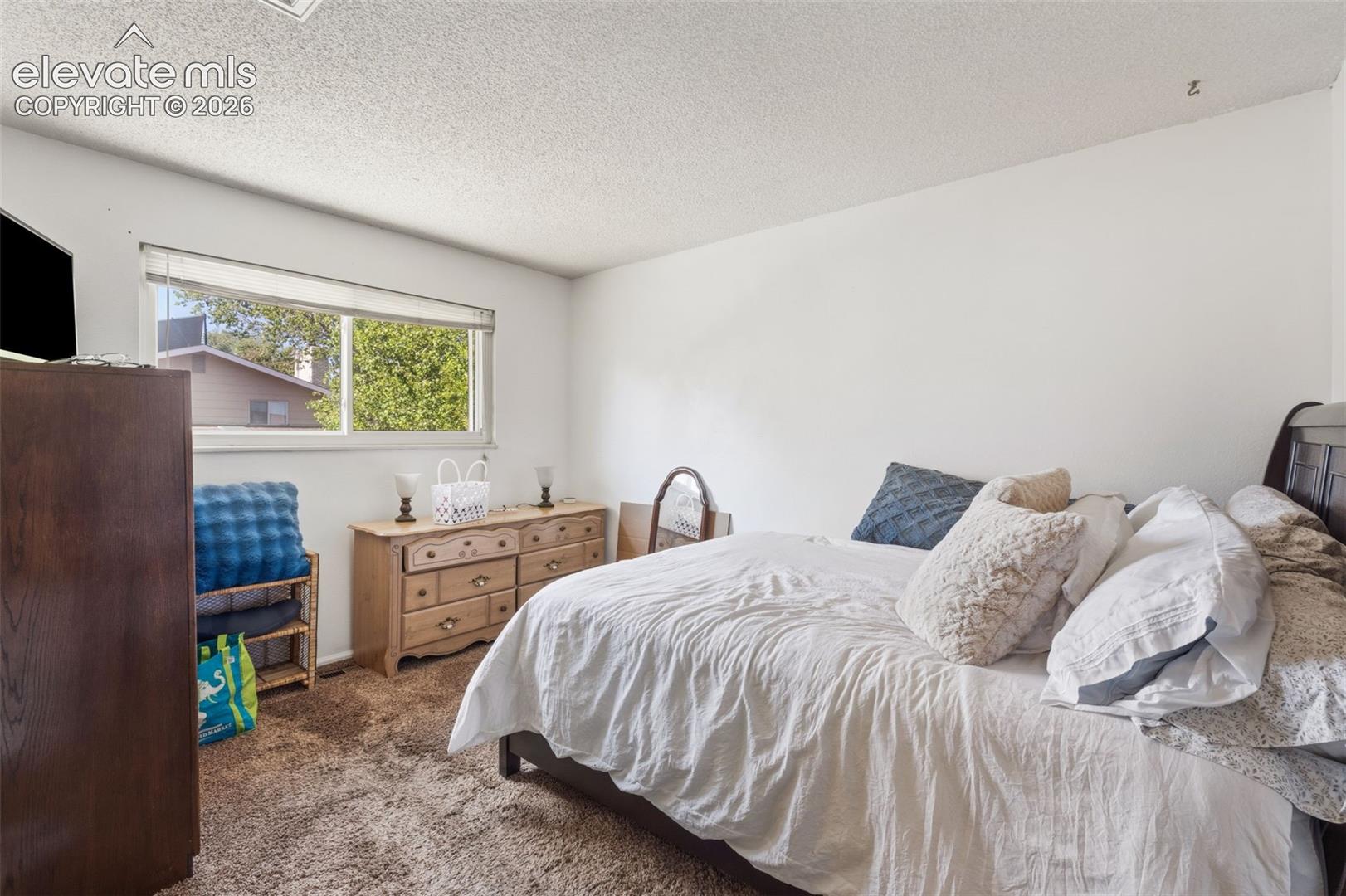 2914 Villa Loma Drive