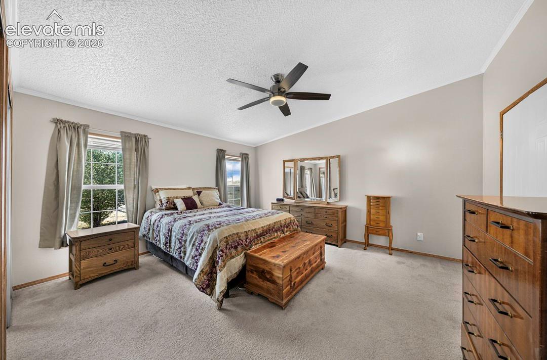 755 High Prairie Point