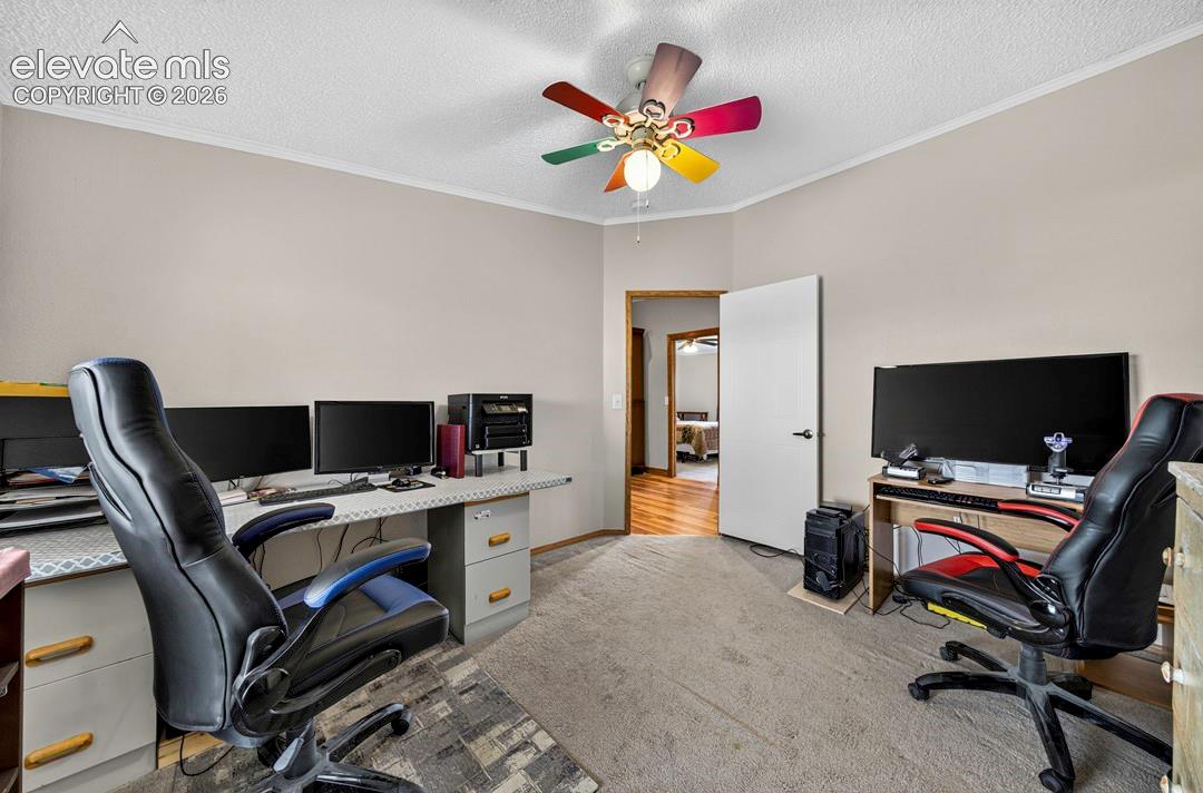 755 High Prairie Point