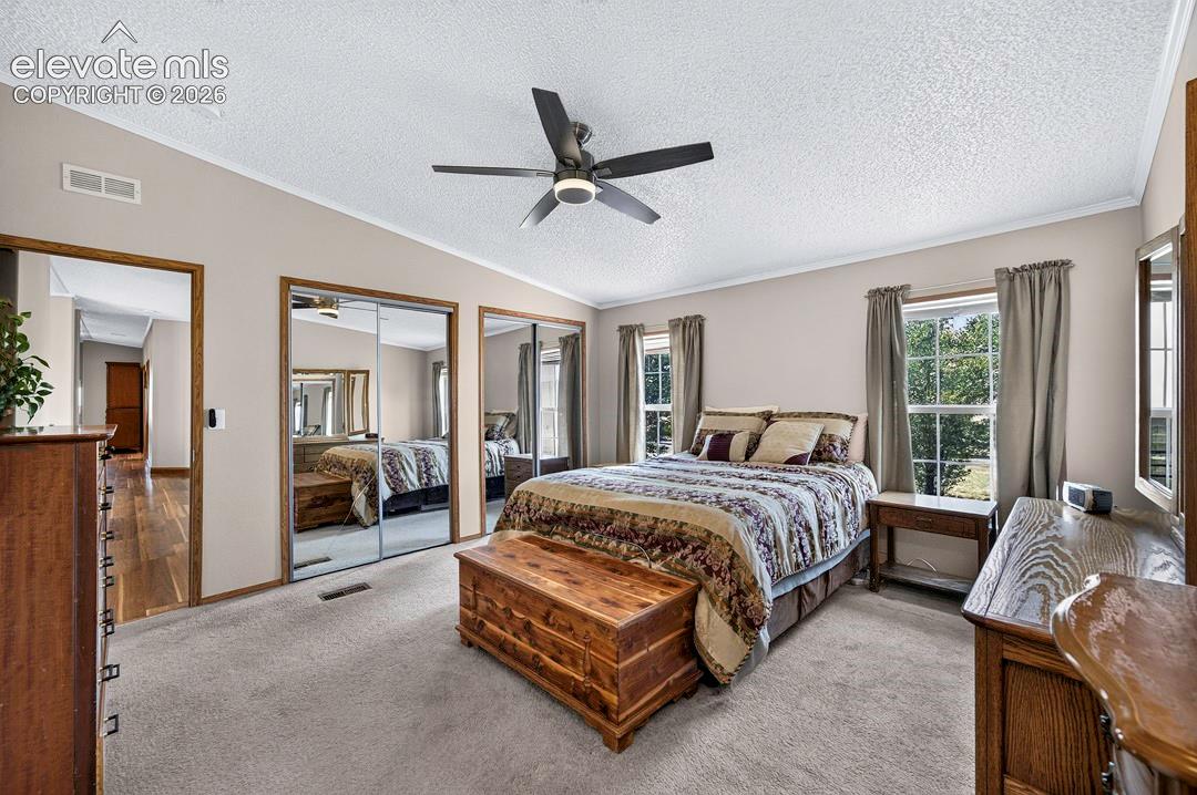 755 High Prairie Point