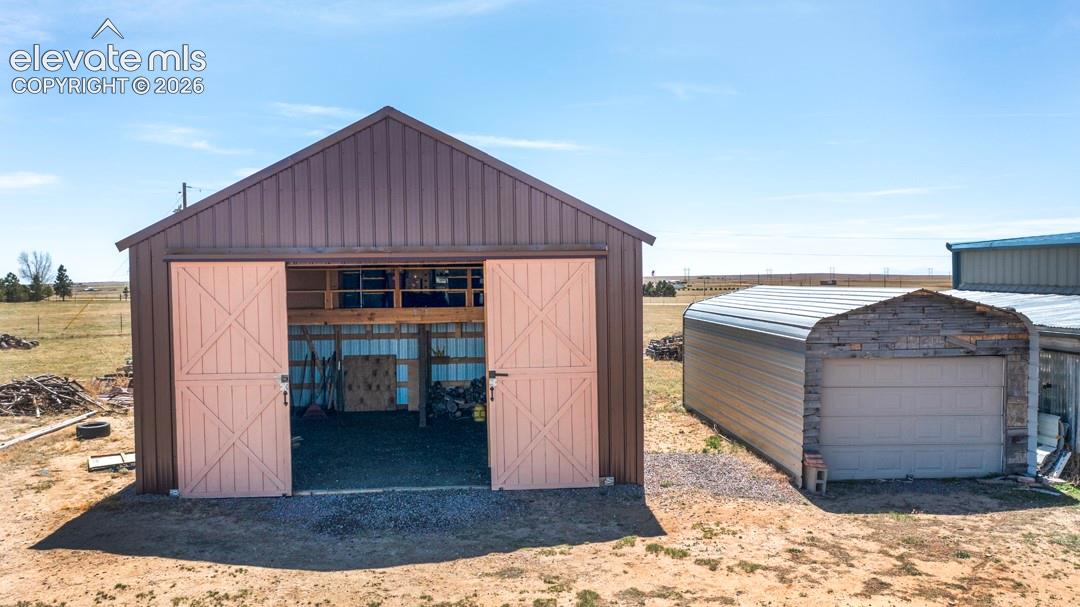 755 High Prairie Point