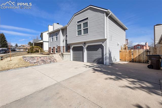 7885 Lindsey Drive