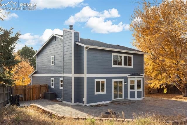 8735 CHAPEL SQUARE Court