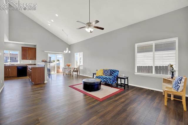 10463 Desert Bloom Way