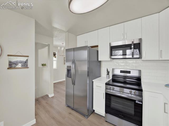 2518 Meadowlark Lane
