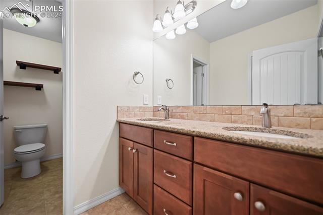 2169 Lone Willow View